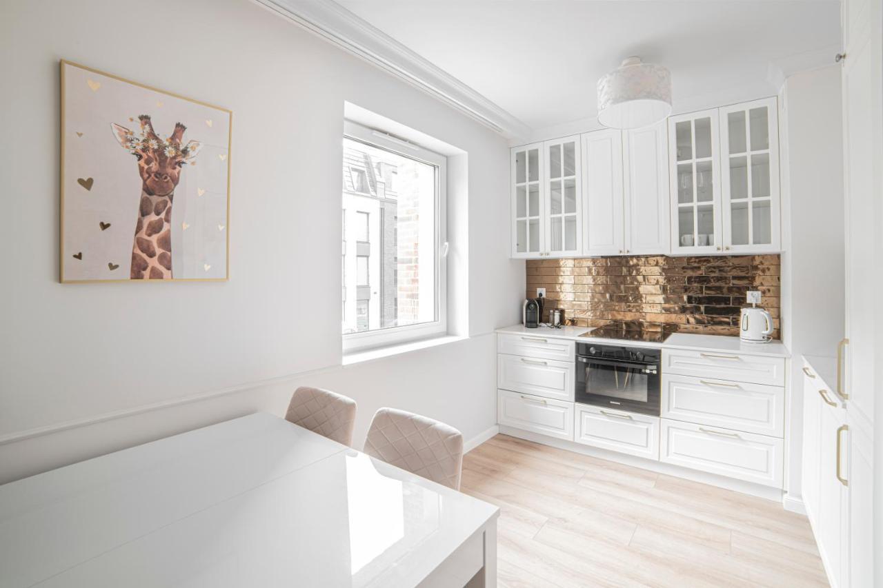 Apartment Giraffe Glamour *